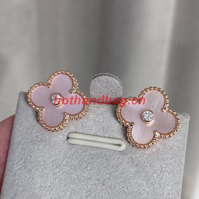 Van Cleef & Arpels Earrings CE9947 Van Cleef & Arpels Earrings CE9947