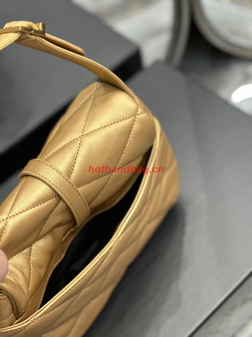 SAINT LAUREN LE 57 HOBO SHOULDER BAG IN QUILTED LAMBSKIN 698567 gold SAINT LAUREN LE 57 HOBO SHOULDER BAG IN QUILTED LAMBSKIN 698567 gold