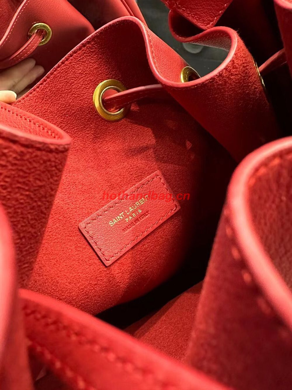 SAINT LAUREN PARIS VII LARGE FLAT HOBO BAG IN SMOOTH LEATHER 697941 red SAINT LAUREN PARIS VII LARGE FLAT HOBO BAG IN SMOOTH LEATHER 697941 red