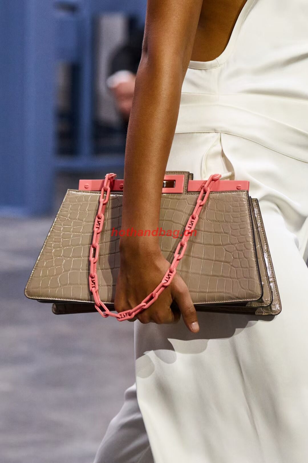 Fendi Peekaboo Cut Medium Alligator pattern bag 8BN340 GRAY Fendi Peekaboo Cut Medium Alligator pattern bag 8BN340 GRAY