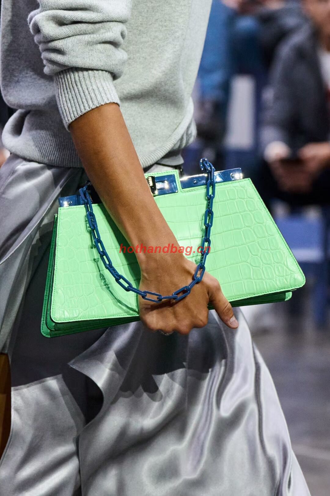 Fendi Peekaboo Cut Medium Alligator pattern bag 8BN340 GREEN Fendi Peekaboo Cut Medium Alligator pattern bag 8BN340 GREEN