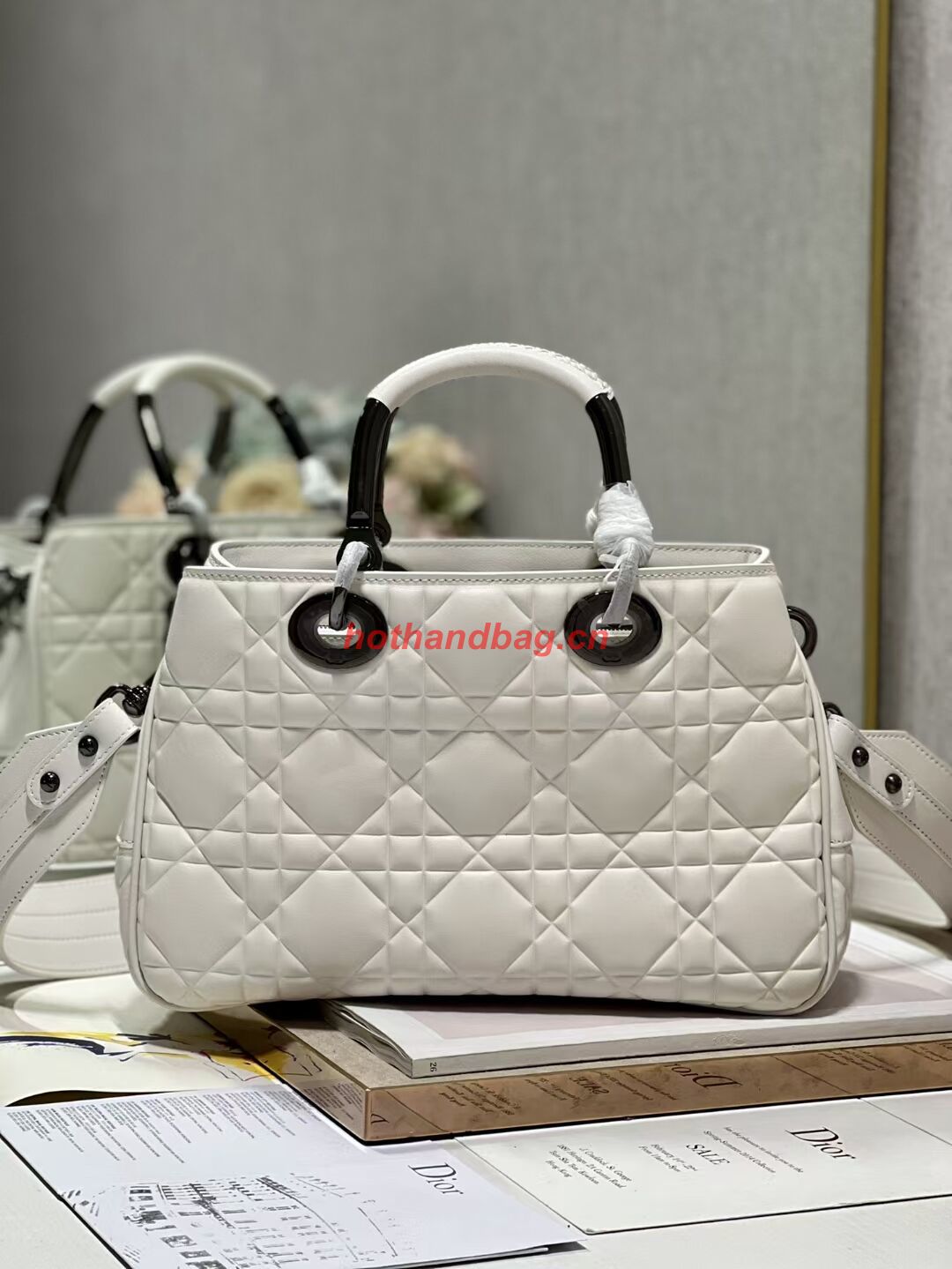 LADY DIOR TOP HANDLE MEDIUM BAG Latte Cannage Lambskin C9226 WHITE&BLACK LADY DIOR TOP HANDLE MEDIUM BAG Latte Cannage Lambskin C9226 WHITE&BLACK