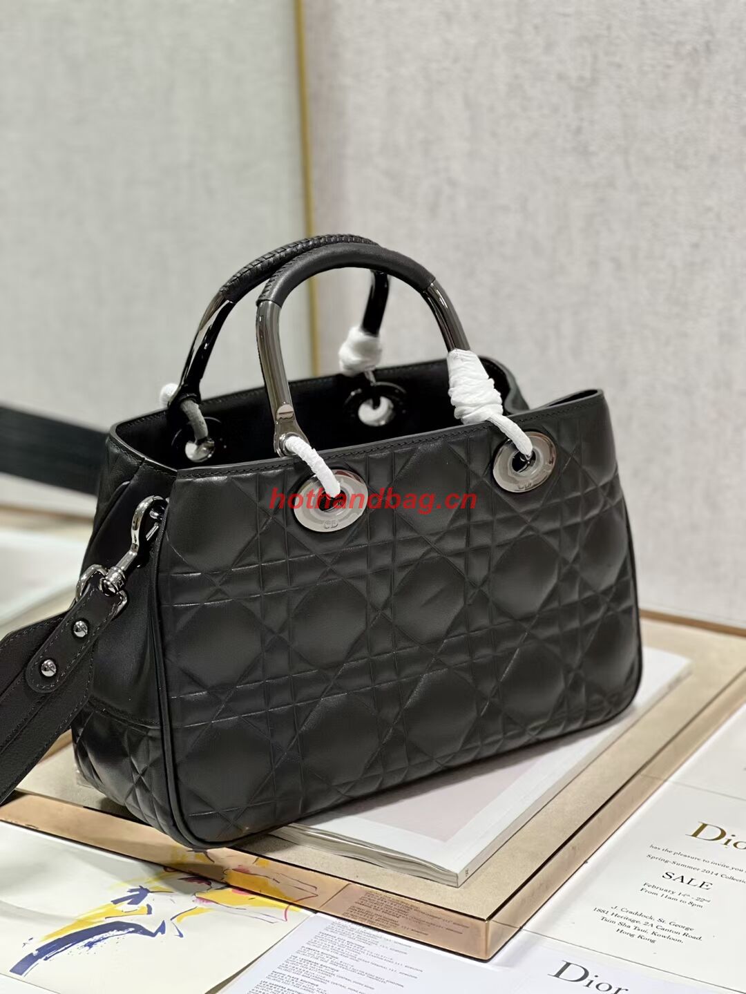 LADY DIOR TOP HANDLE MEDIUM BAG Cannage Lambskin C9226 BLACK&BLACK LADY DIOR TOP HANDLE MEDIUM BAG Cannage Lambskin C9226 BLACK&BLACK