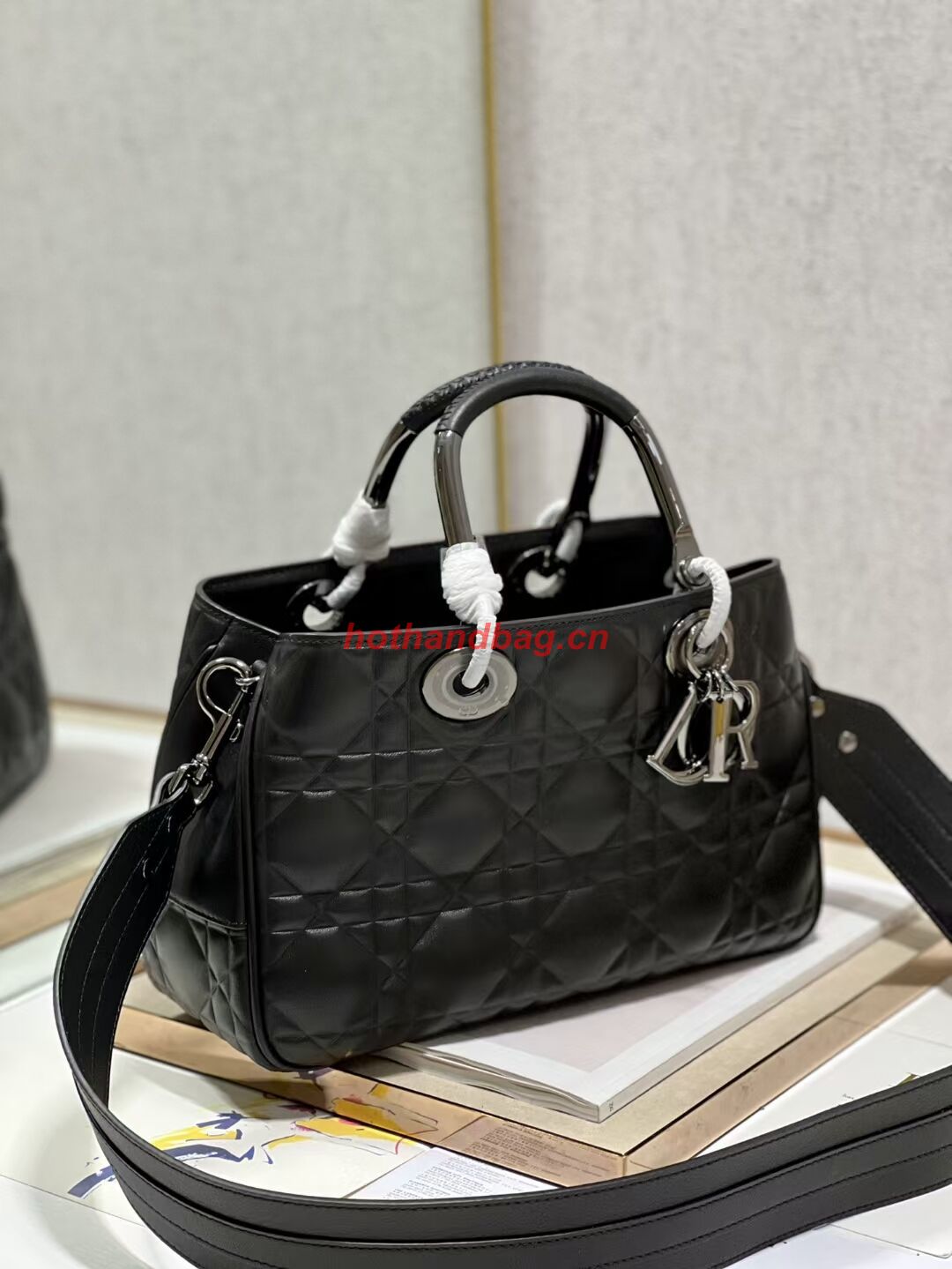 LADY DIOR TOP HANDLE MEDIUM BAG Cannage Lambskin C9226 BLACK&BLACK LADY DIOR TOP HANDLE MEDIUM BAG Cannage Lambskin C9226 BLACK&BLACK