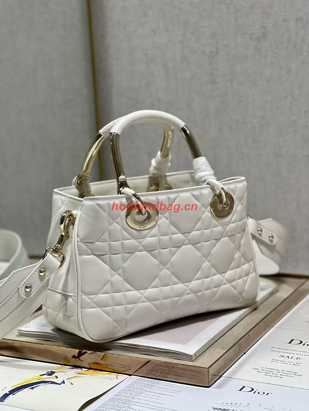 LADY DIOR TOP HANDLE MEDIUM BAG Latte Cannage Lambskin C9227 WHITE&GOLD LADY DIOR TOP HANDLE MEDIUM BAG Latte Cannage Lambskin C9227 WHITE&GOLD