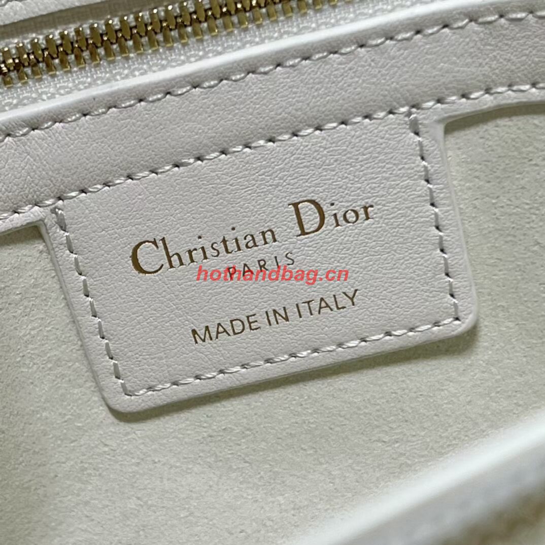 LADY DIOR TOP HANDLE MEDIUM BAG Latte Cannage Lambskin C9227 WHITE&GOLD LADY DIOR TOP HANDLE MEDIUM BAG Latte Cannage Lambskin C9227 WHITE&GOLD