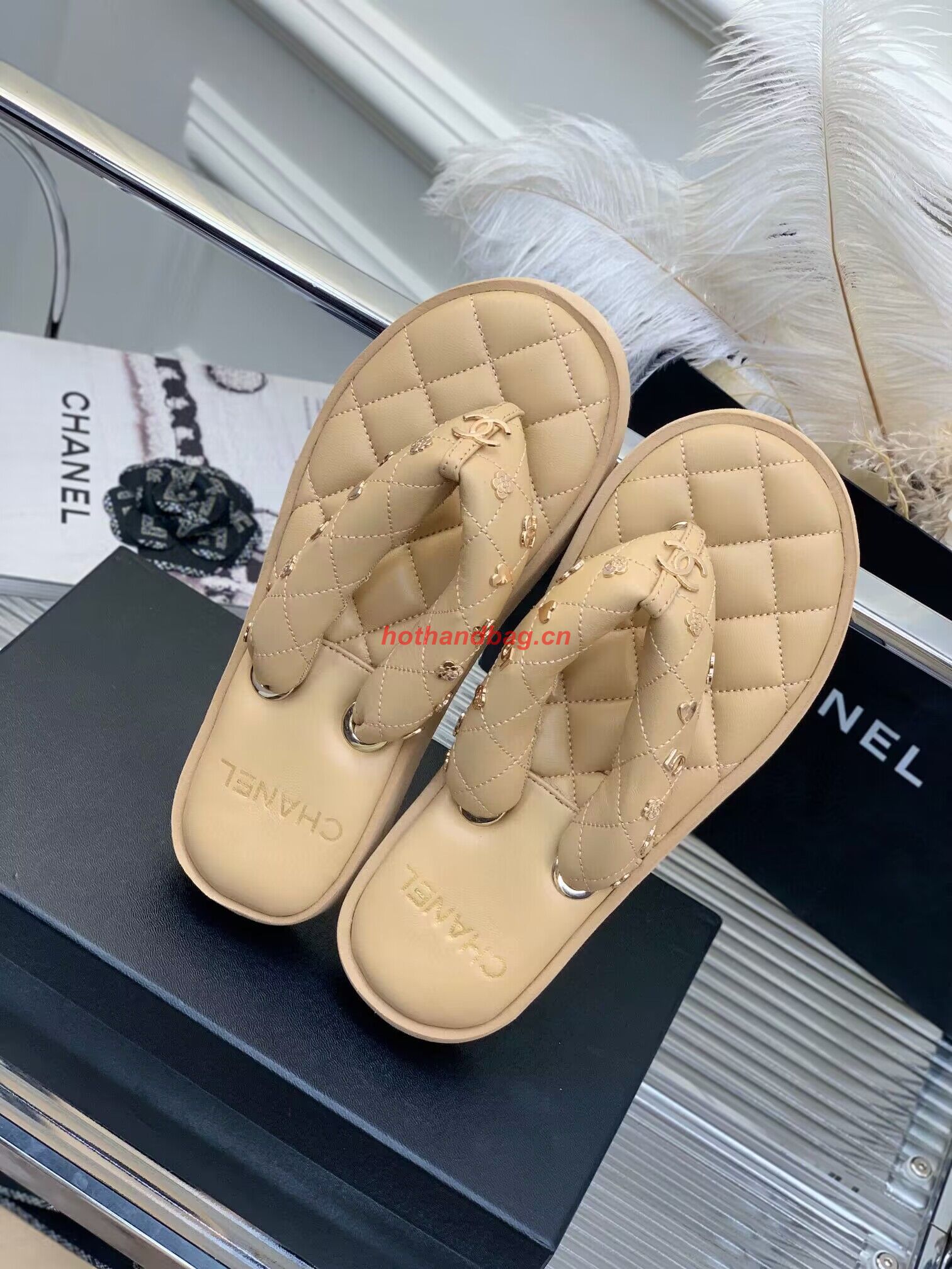 Chanel slippers CS39621 Apricot Chanel slippers CS39621 Apricot