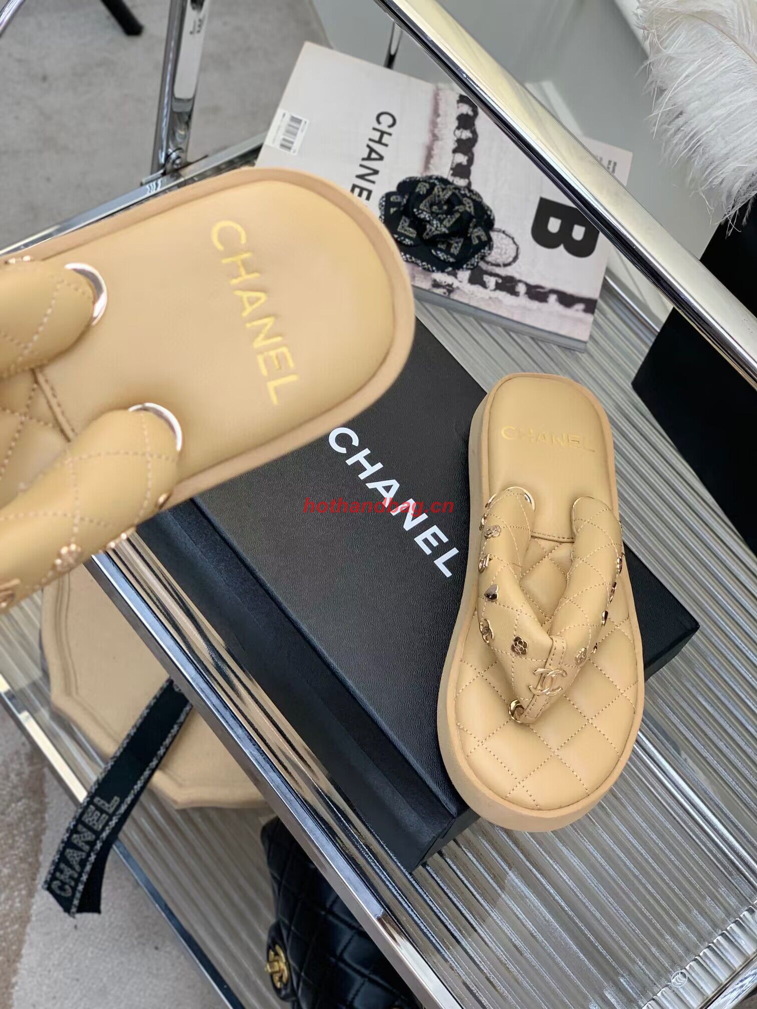Chanel slippers CS39621 Apricot Chanel slippers CS39621 Apricot