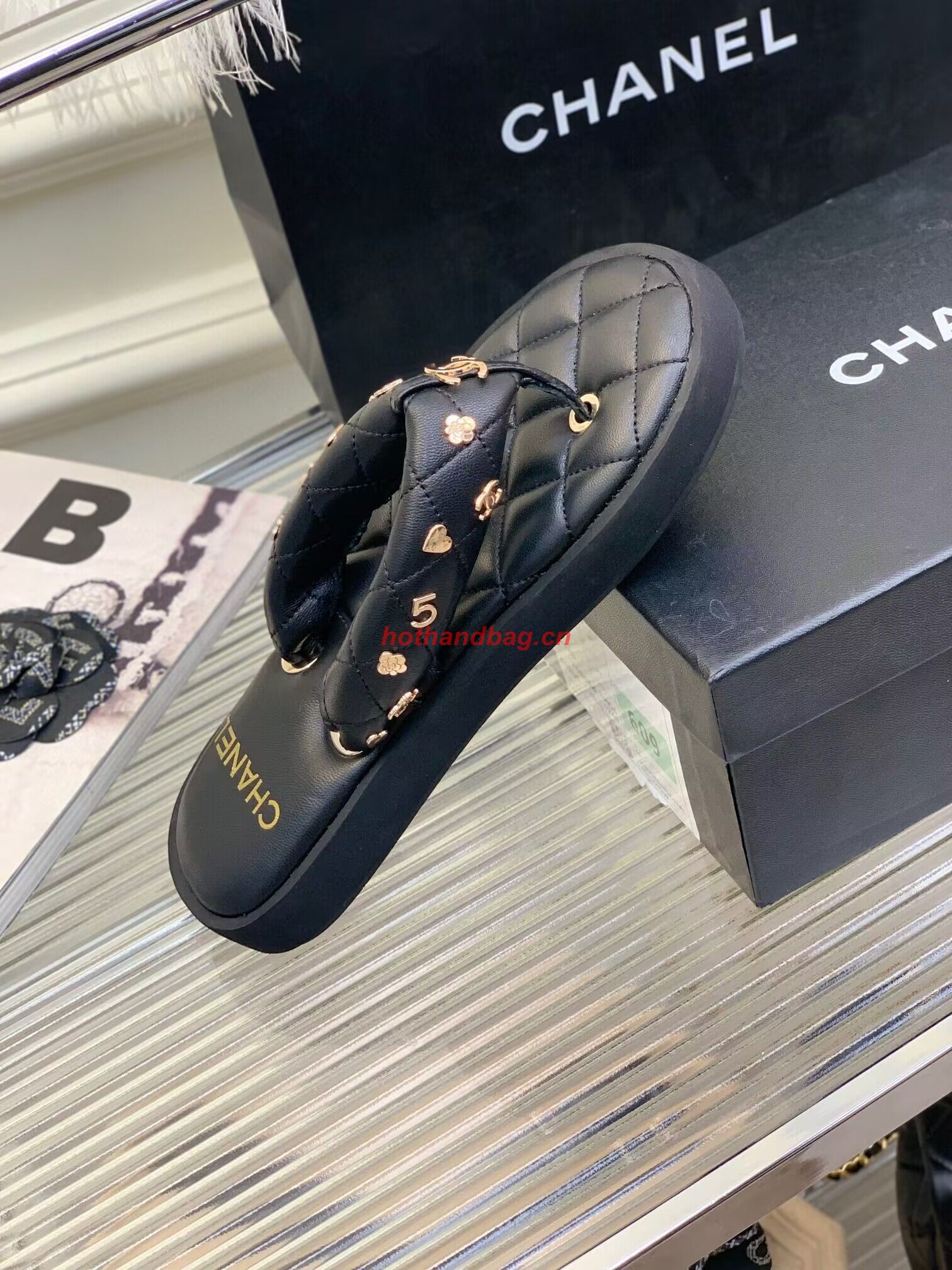 Chanel slippers CS39621 Black Chanel slippers CS39621 Black
