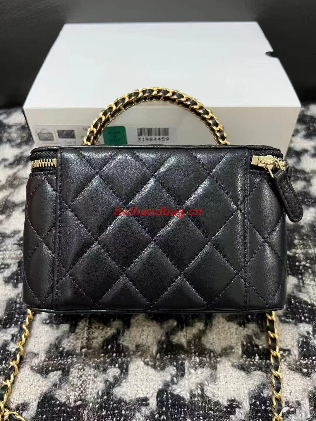 Chanel Top handle Vanity Case Con Catena A68114 Black Chanel Top handle Vanity Case Con Catena A68114 Black