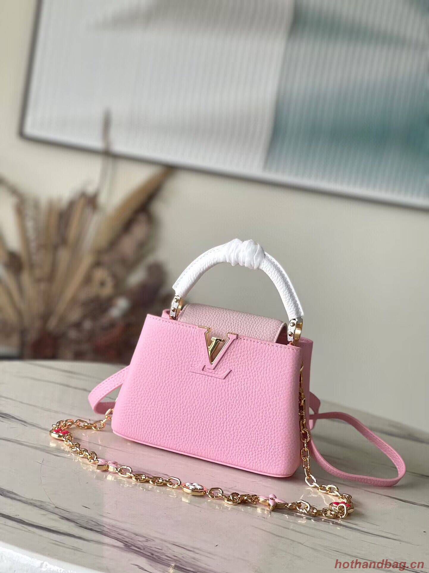 Louis Vuitton Capucines Original Leather Bag M22375 Light Pink Louis Vuitton Capucines Original Leather Bag M22375 Light Pink