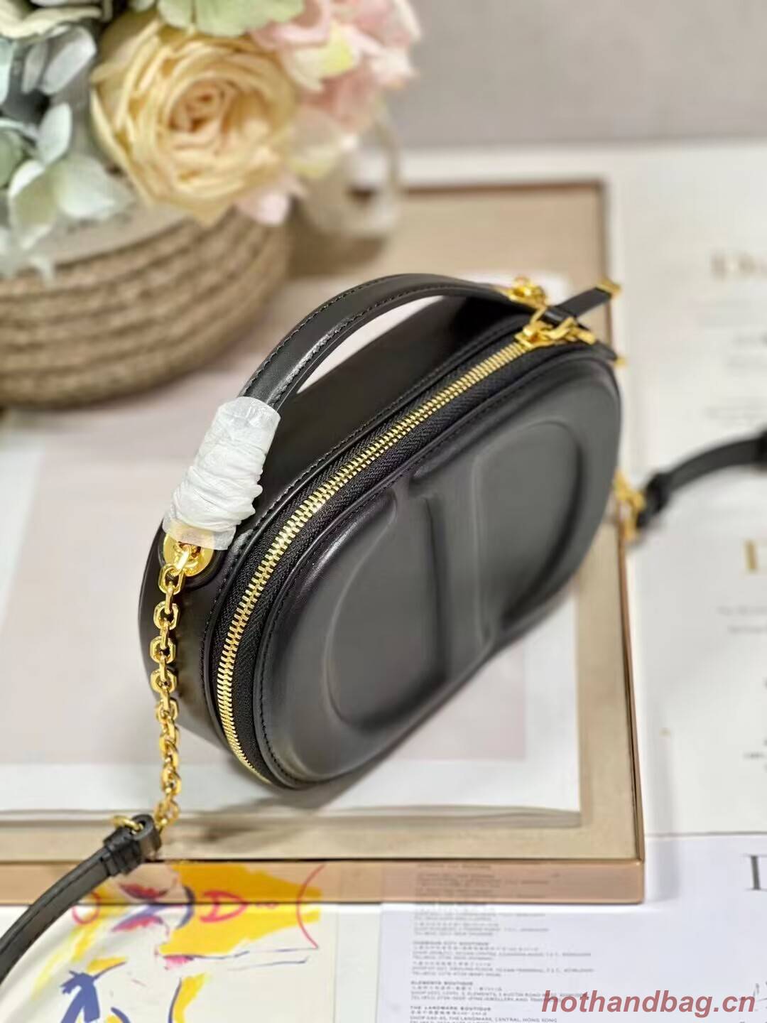 DIOR SIGNATURE OVAL CAMERA BAG Calfskin with Embossed CD Signature S2201UMFV black DIOR SIGNATURE OVAL CAMERA BAG Calfskin with Embossed CD Signature S2201UMFV black