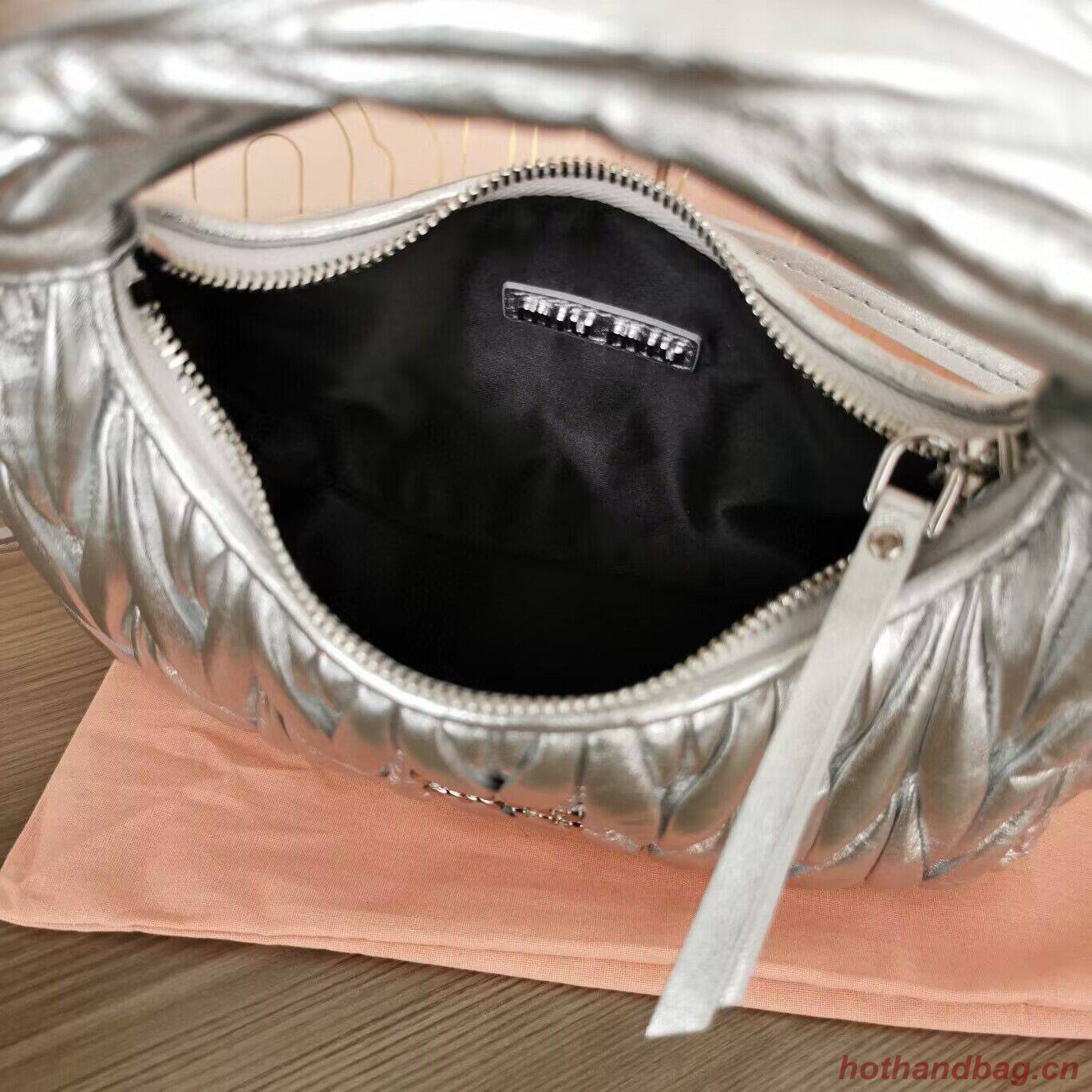 Miu Miu Wander Matelasse Original Sheepskin Bag 5BC125 Silver Miu Miu Wander Matelasse Original Sheepskin Bag 5BC125 Silver