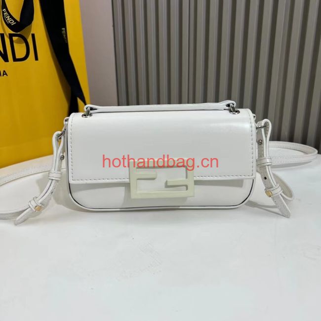 Fendi Baguette leather bag F1531 white Fendi Baguette leather bag F1531 white
