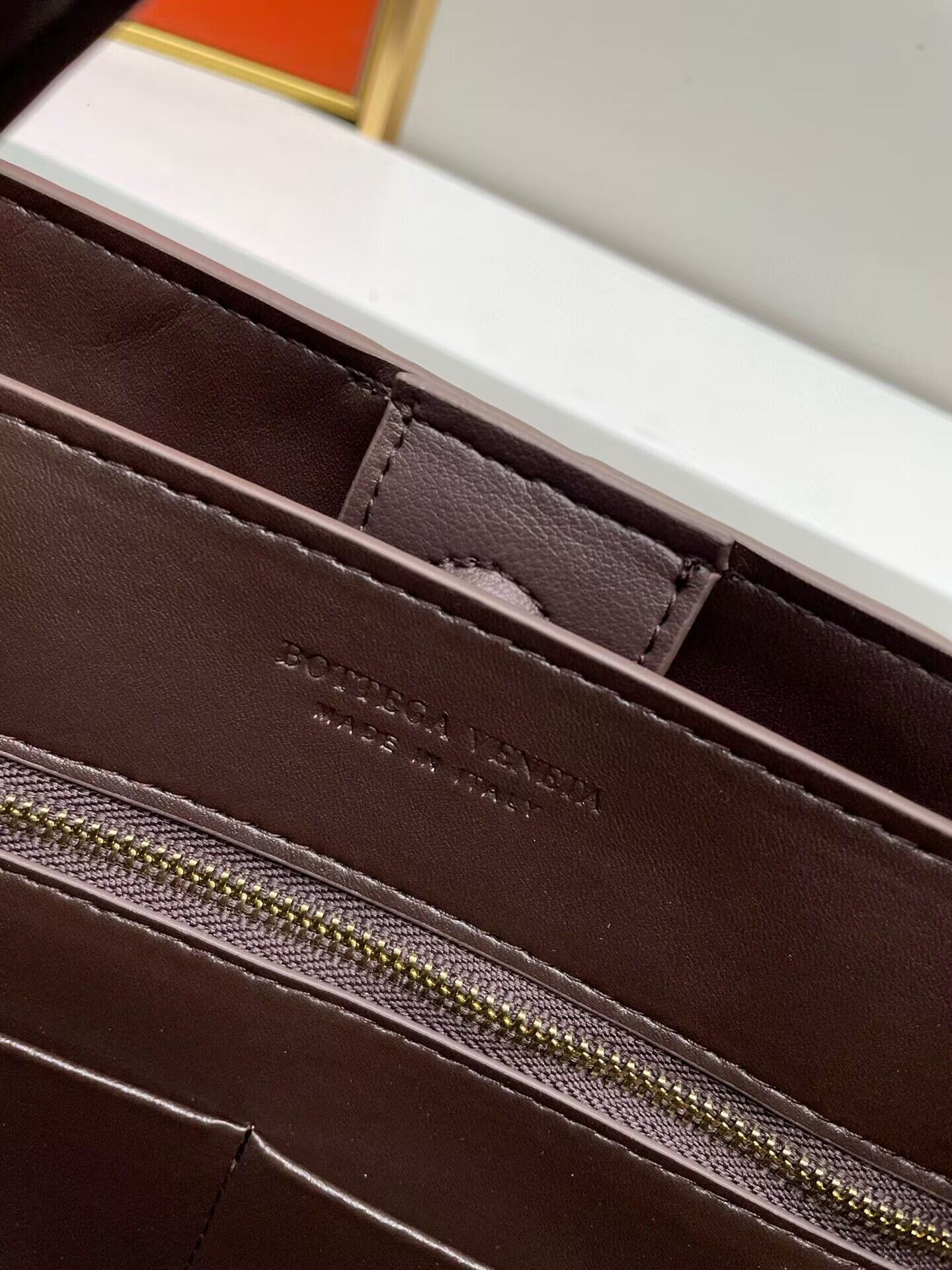 Bottega Veneta Andiamo Small Intrecciato Leather Tote 743572 Dark Brown Bottega Veneta Andiamo Small Intrecciato Leather Tote 743572 Dark Brown