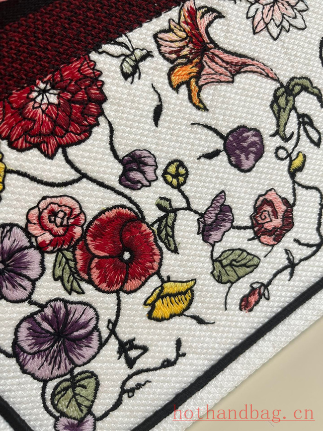 LARGE DIOR BOOK TOTE White Multicolor Florilegio Embroidery M1286ZEMF LARGE DIOR BOOK TOTE White Multicolor Florilegio Embroidery M1286ZEMF