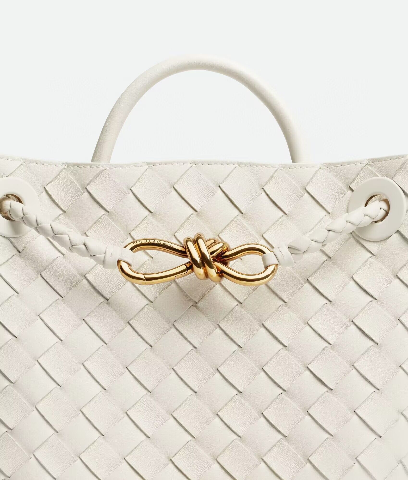 Bottega Veneta Andiamo Small Intrecciato Leather Tote 743572 White Bottega Veneta Andiamo Small Intrecciato Leather Tote 743572 White