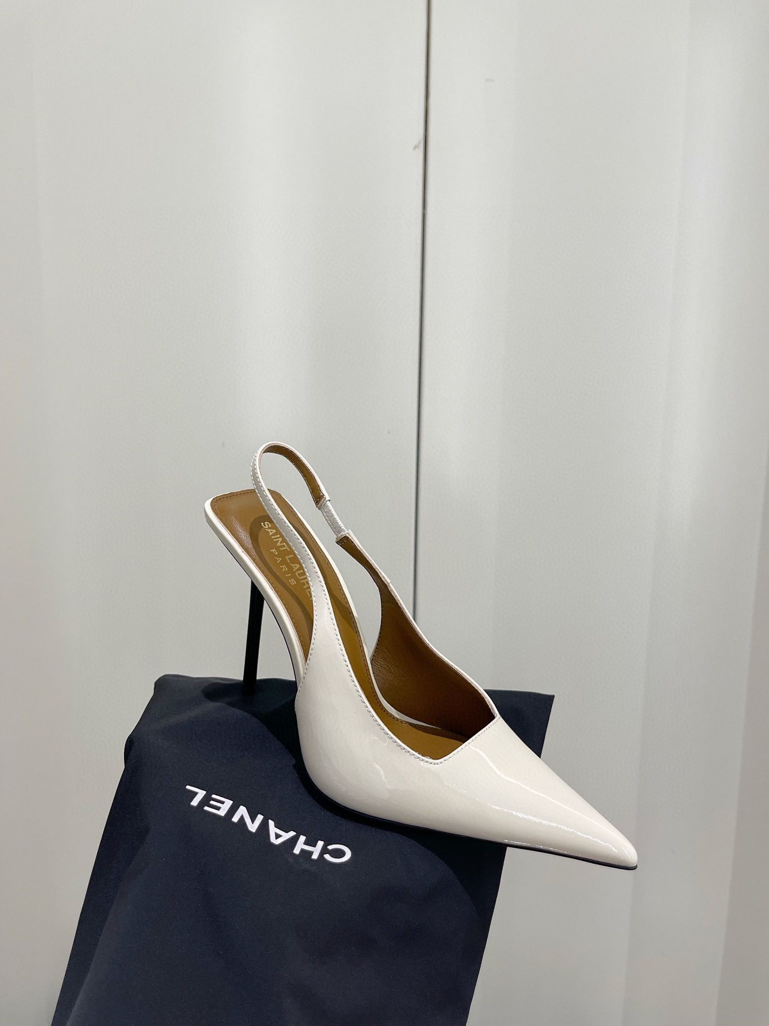 Saint Laurent Shoes heel height 10CM 63301 Cream Saint Laurent Shoes heel height 10CM 63301 Cream