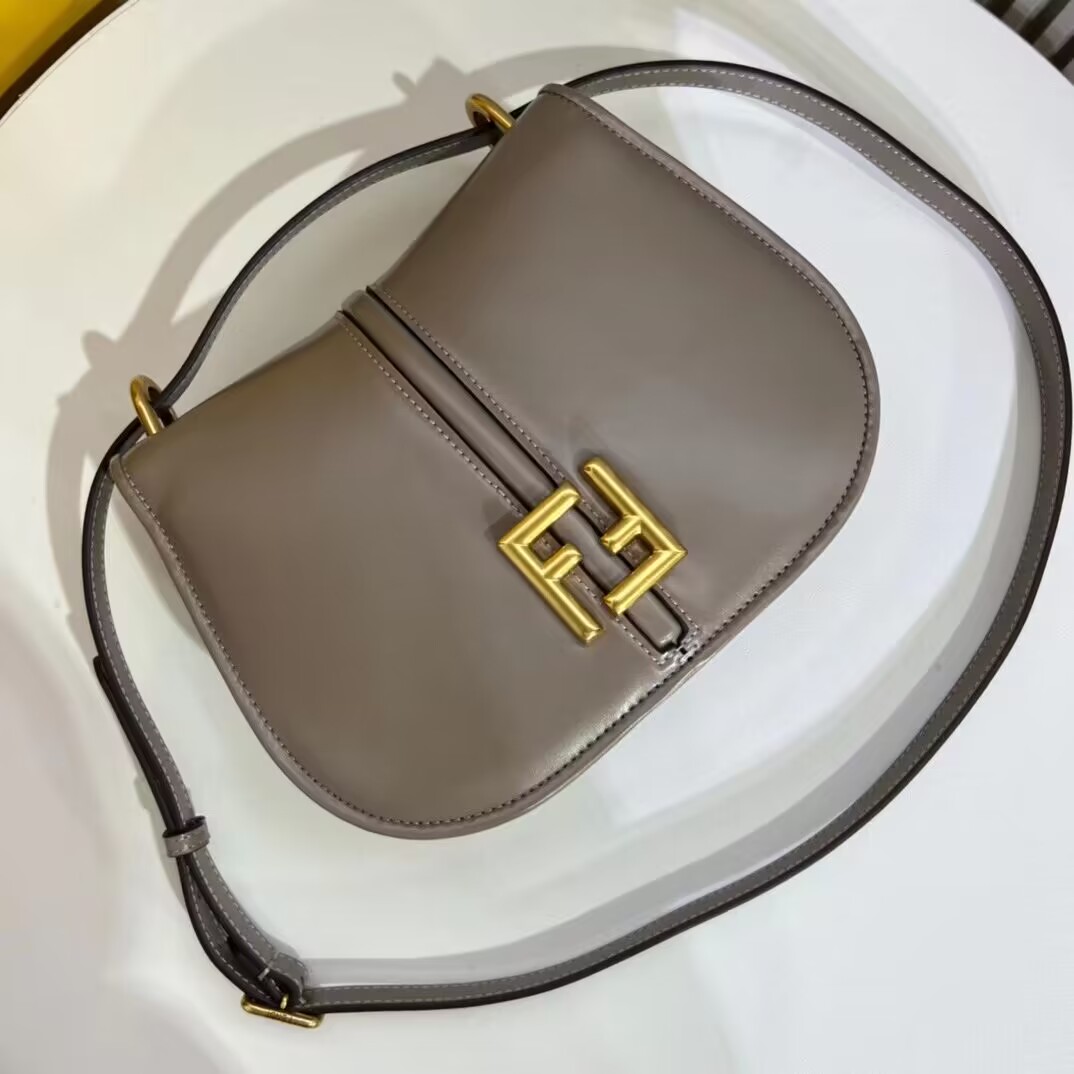 Fendi C mon Medium 8BT366 Dove gray Fendi C mon Medium 8BT366 Dove gray