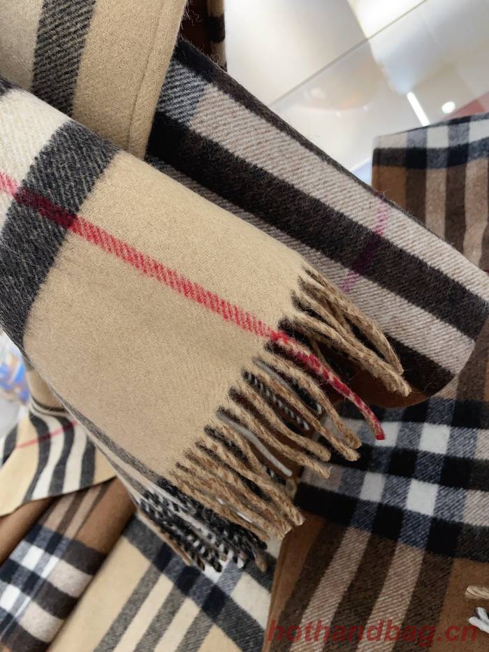 Burberry Scarf BBC00127 Burberry Scarf BBC00127