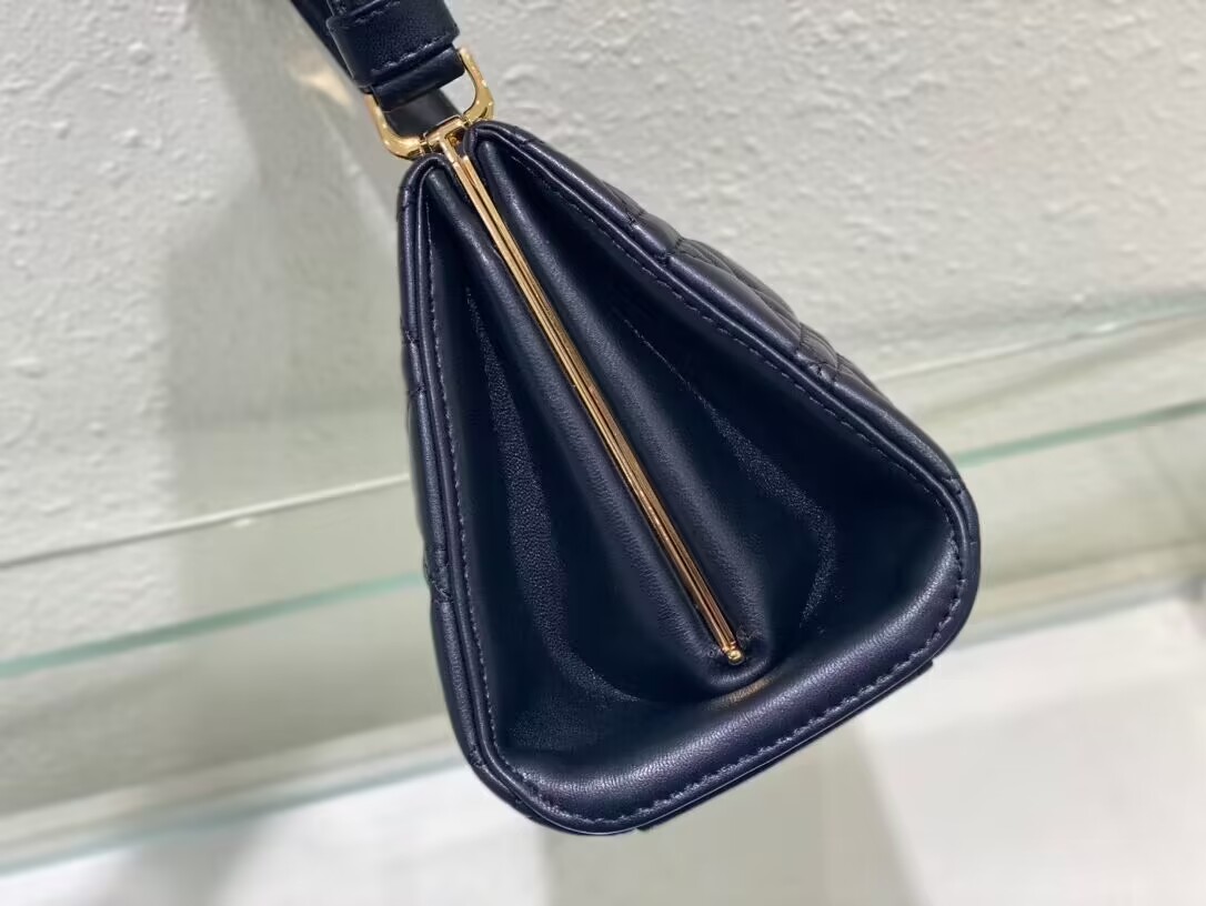 DIOR CARO COLLE NOIRE CLUTCH Cannage Lambskin C0688 black DIOR CARO COLLE NOIRE CLUTCH Cannage Lambskin C0688 black