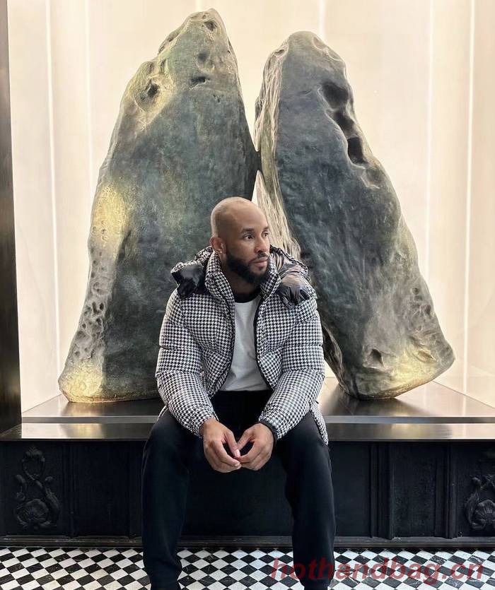 Moncler Top Quality Couple Down Coat MOY00213 Moncler Top Quality Couple Down Coat MOY00213