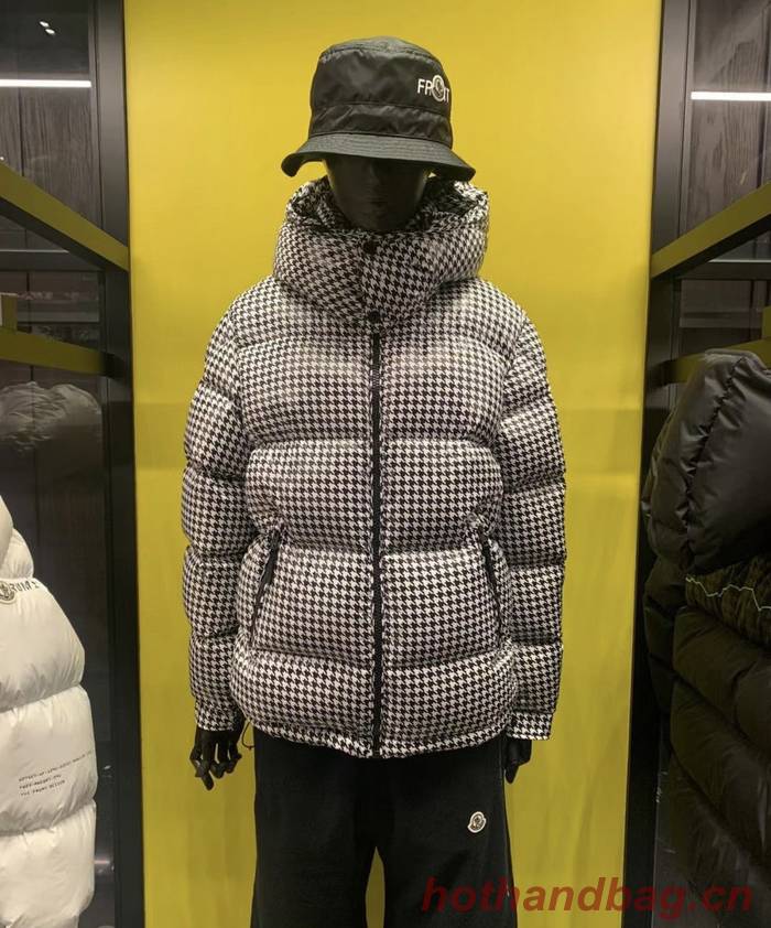 Moncler Top Quality Couple Down Coat MOY00213 Moncler Top Quality Couple Down Coat MOY00213