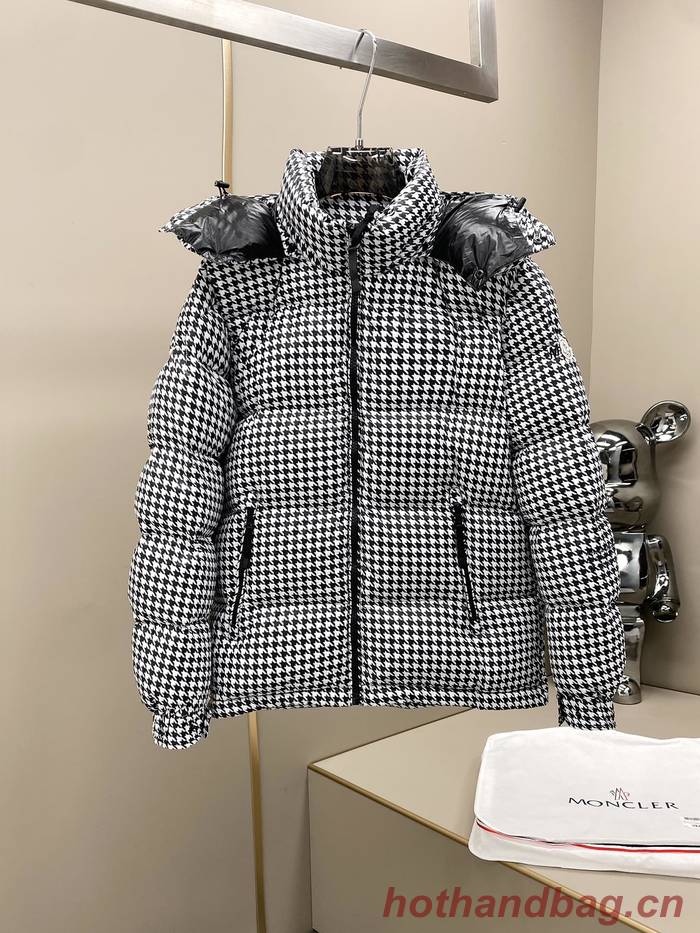 Moncler Top Quality Couple Down Coat MOY00213 Moncler Top Quality Couple Down Coat MOY00213