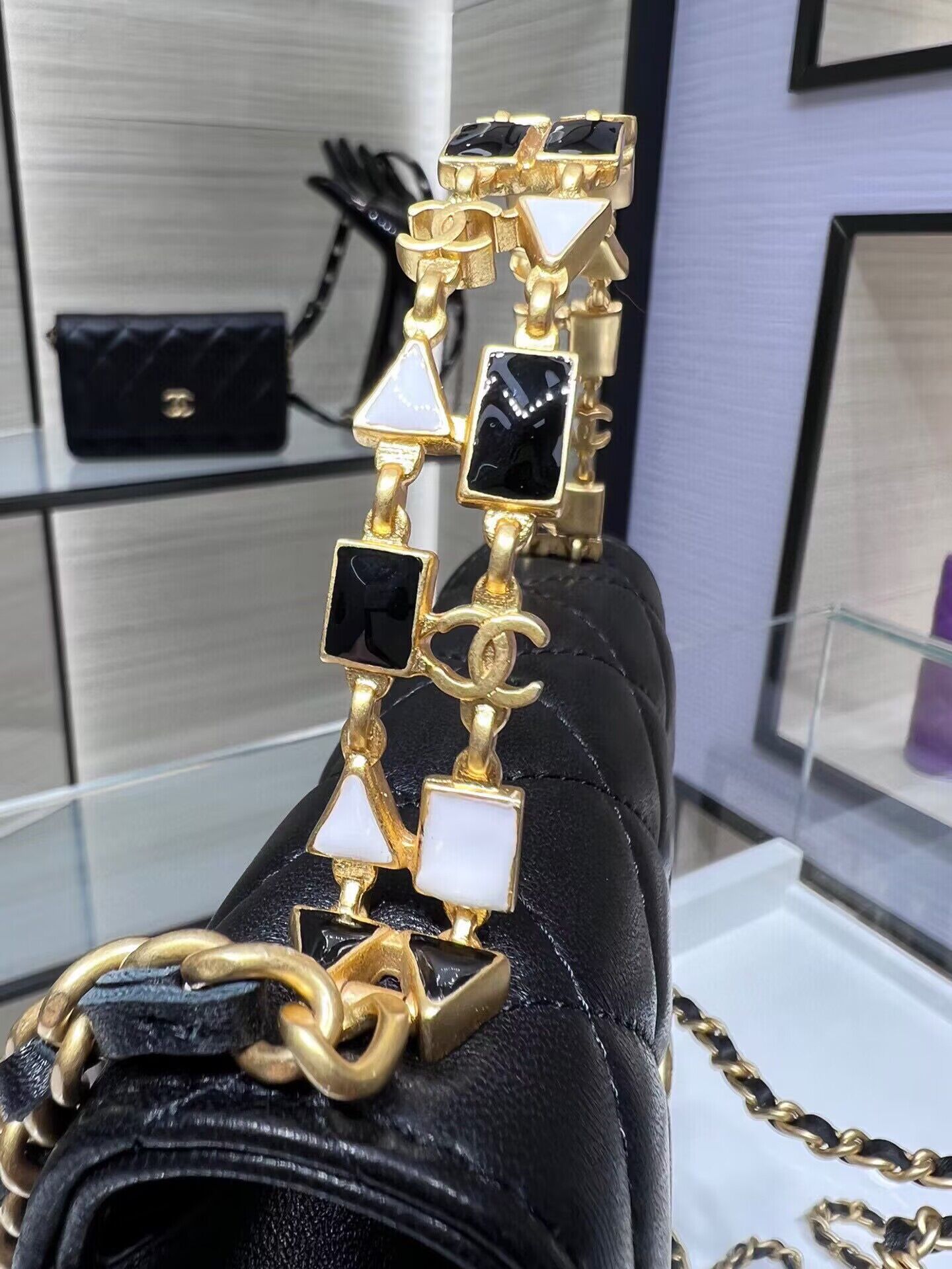 CHANEL 22B Kelly Top Handle Bag AP2945Y Black CHANEL 22B Kelly Top Handle Bag AP2945Y Black