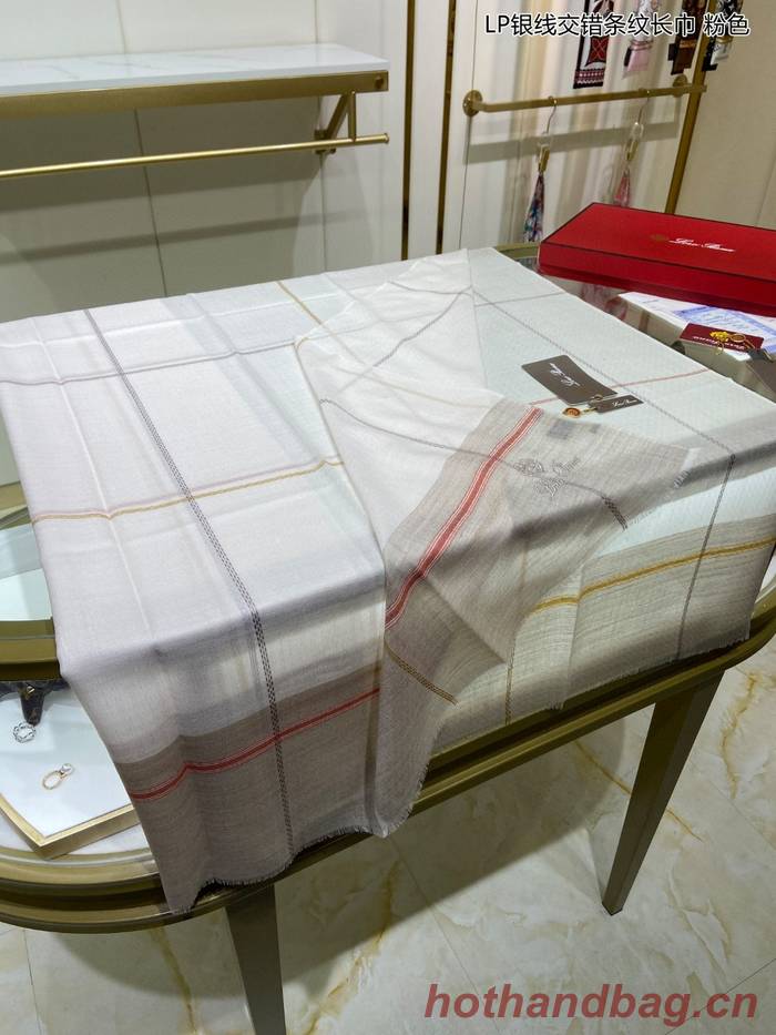 Loro Piana Scarf LPC00016 Loro Piana Scarf LPC00016