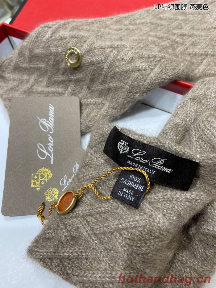 Loro Piana Scarf LPC00029 Loro Piana Scarf LPC00029