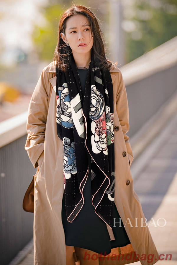 Chanel Scarf CHC00310 Chanel Scarf CHC00310