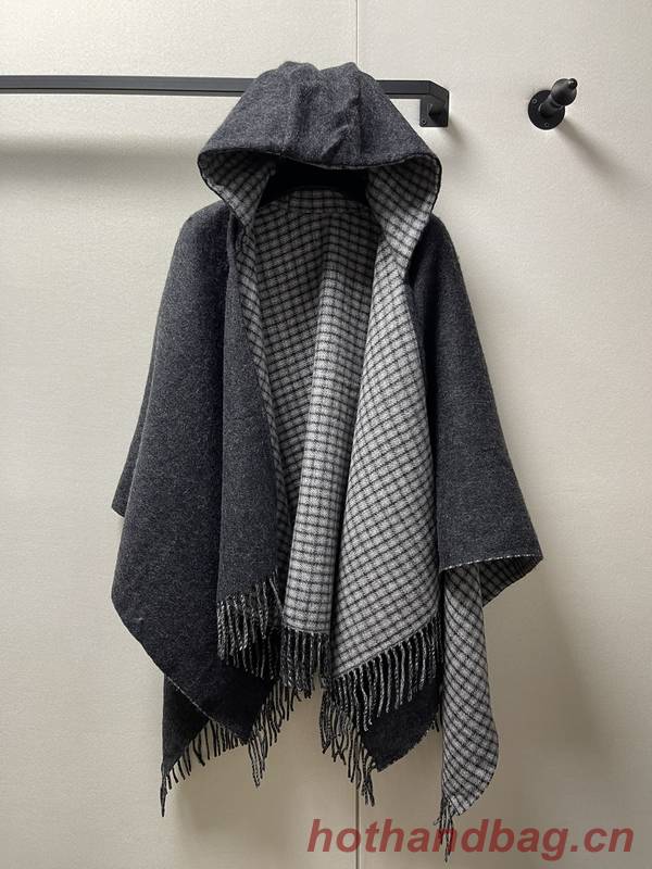 Fendi Cloak FDC00101 Fendi Cloak FDC00101