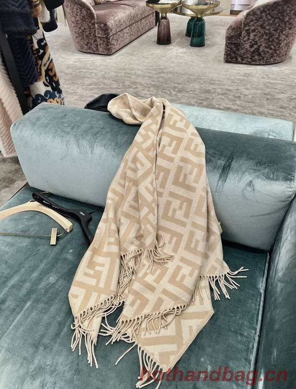 Fendi Cloak FDC00107 Fendi Cloak FDC00107