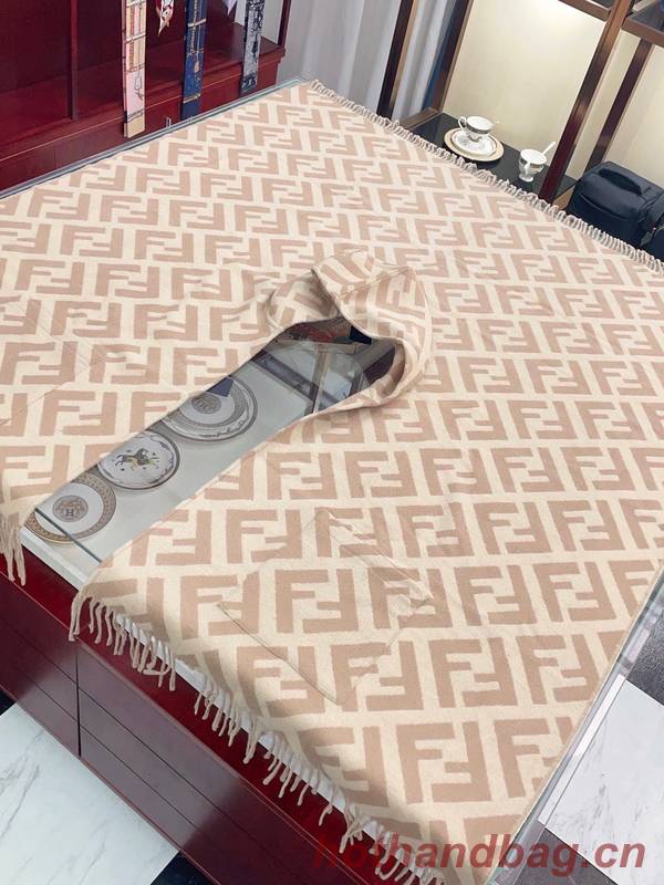 Fendi Cloak FDC00107 Fendi Cloak FDC00107