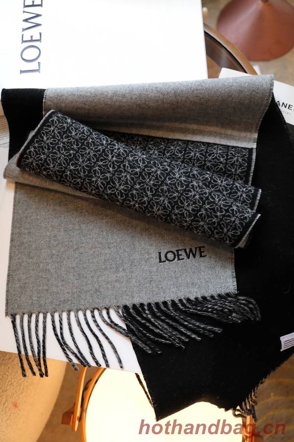 Loewe Scarf LOC00031 Loewe Scarf LOC00031
