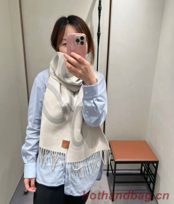 Loewe Scarf LOC00034 Loewe Scarf LOC00034