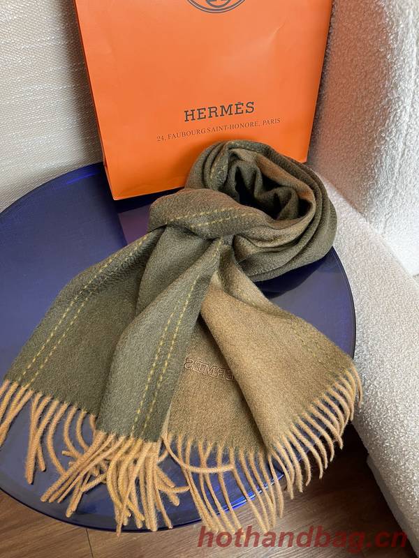 Hermes Scarf HEC00770 Hermes Scarf HEC00770