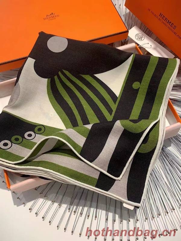 Hermes Scarf HEC00822 Hermes Scarf HEC00822