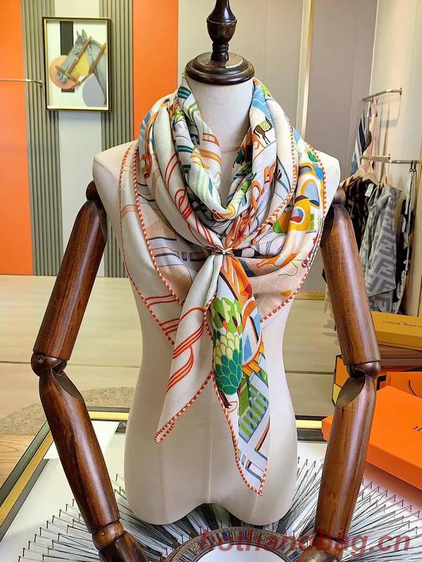 Hermes Scarf HEC00832 Hermes Scarf HEC00832