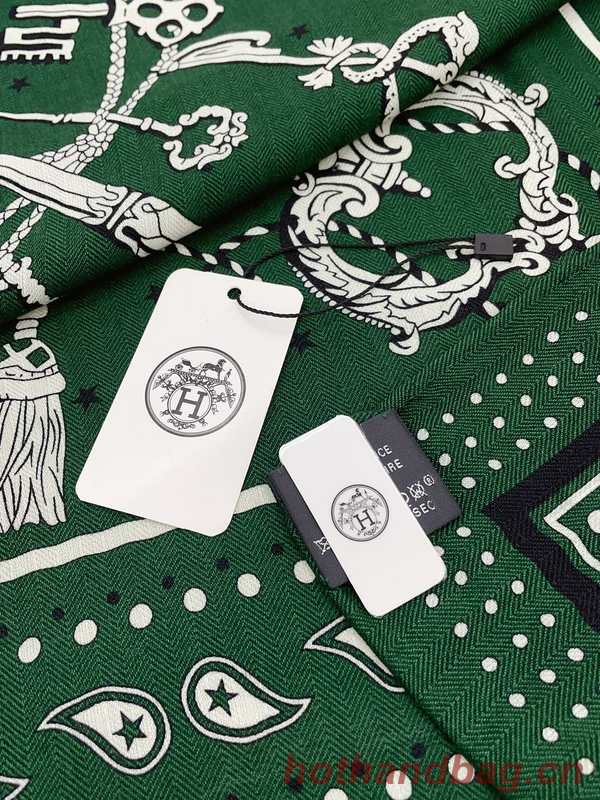 Hermes Scarf HEC00885 Hermes Scarf HEC00885