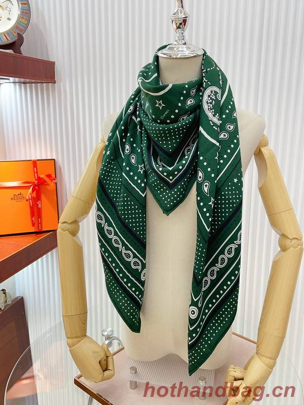 Hermes Scarf HEC00885 Hermes Scarf HEC00885
