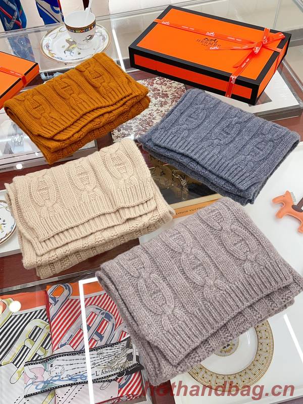 Hermes Couple Scarf HEC00934 Hermes Couple Scarf HEC00934