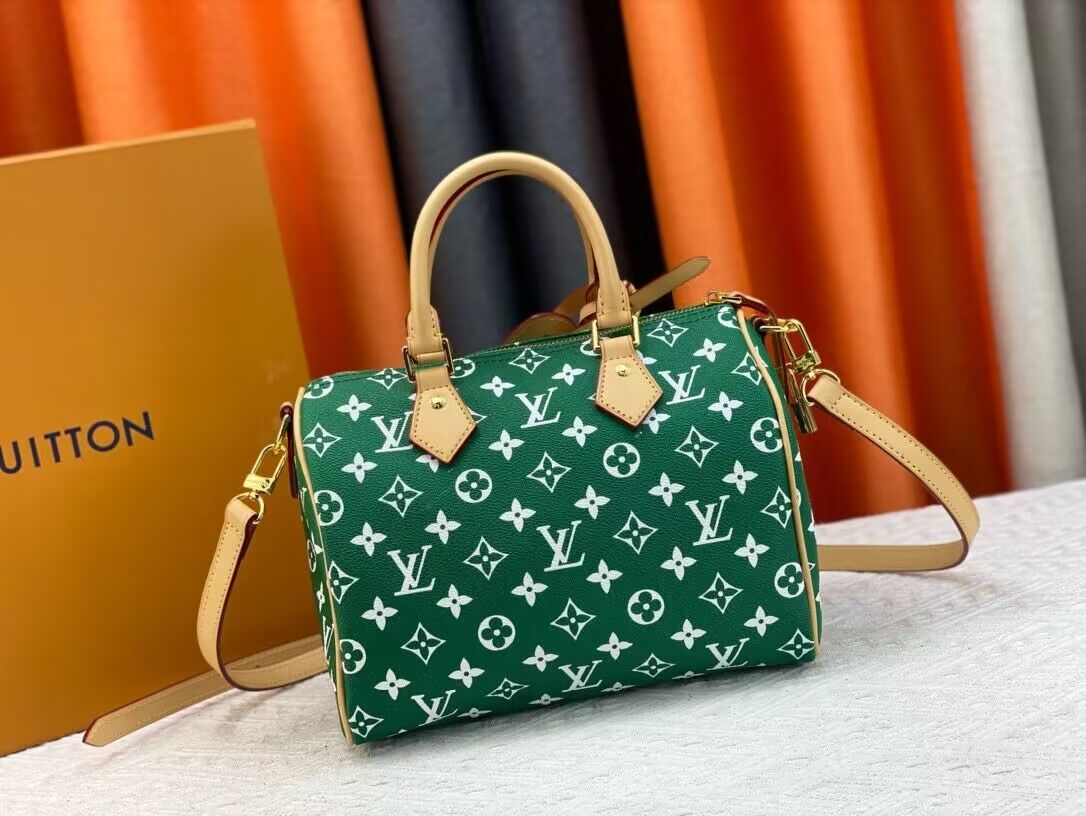 Louis Vuitton LV2024 Speedy 25 M24424 Green Louis Vuitton LV2024 Speedy 25 M24424 Green