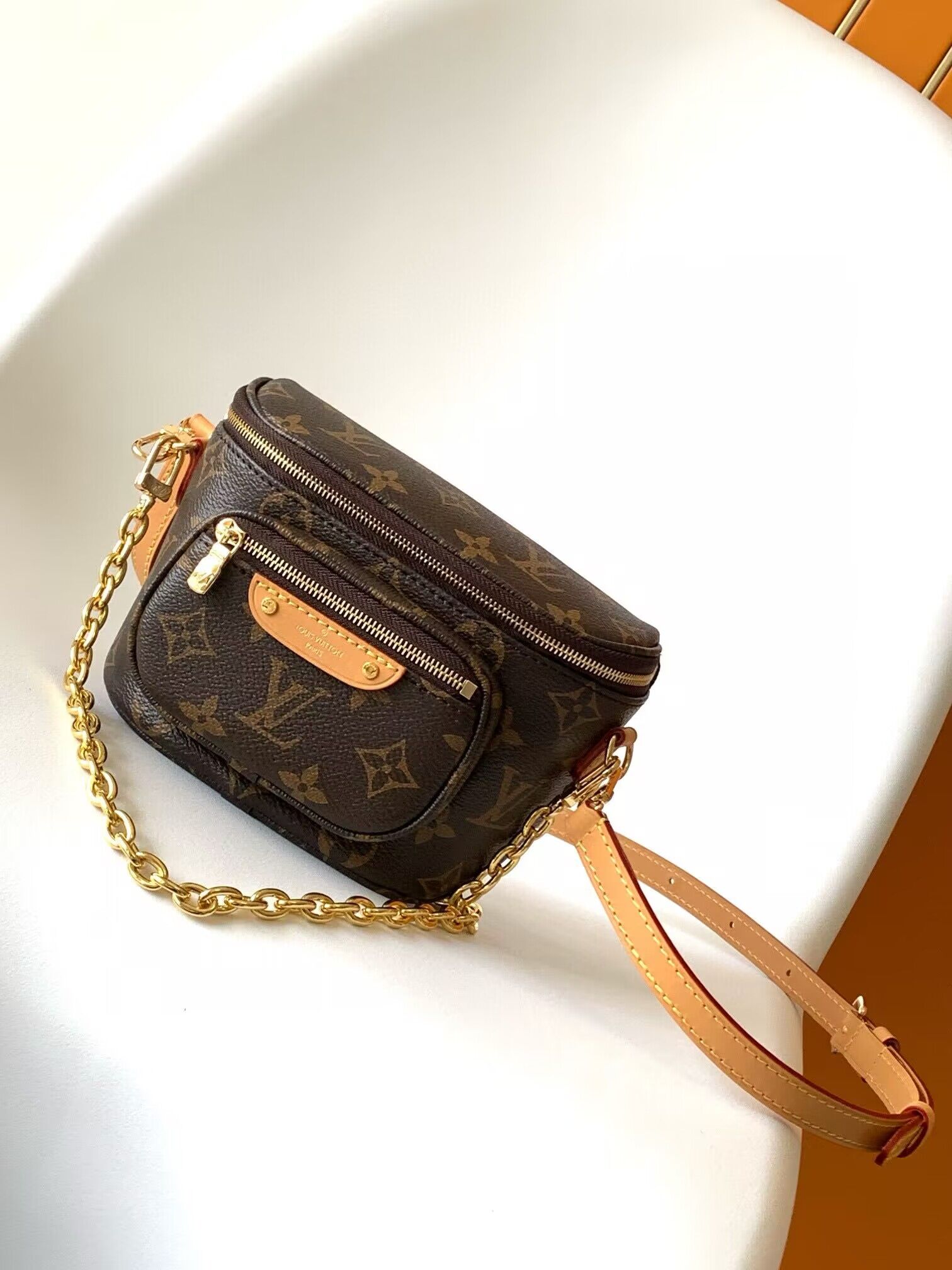 Louis Vuitton Monogram Canvas Mini Bumbag M82335 Brown Louis Vuitton Monogram Canvas Mini Bumbag M82335 Brown