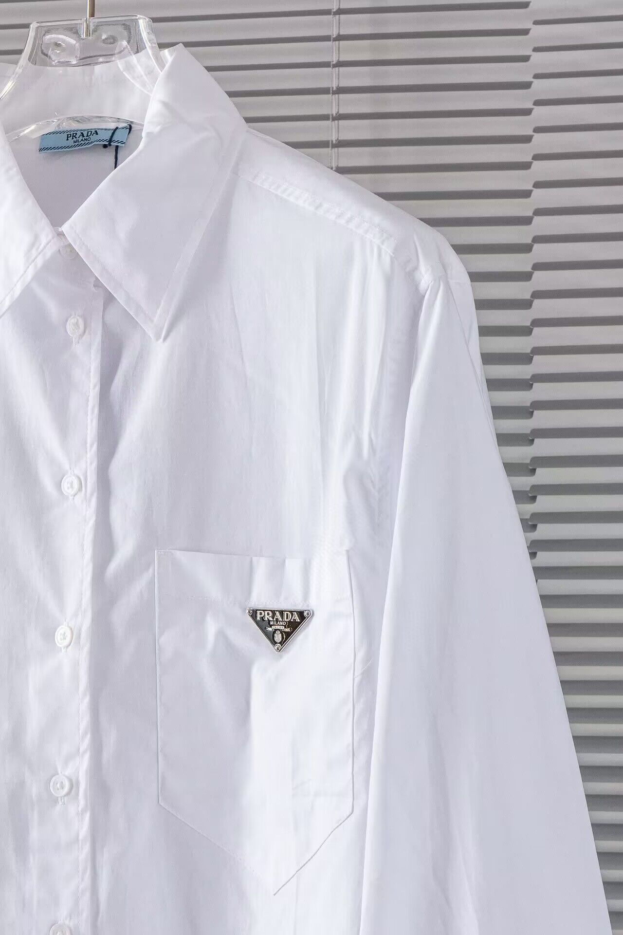 Prada T-Shirt PD39483 White Prada T-Shirt PD39483 White