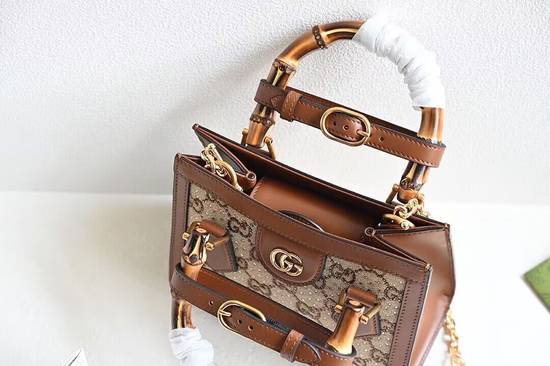 Gucci Diana Mini Bamboo Hanlde Bag 675800 Brown
