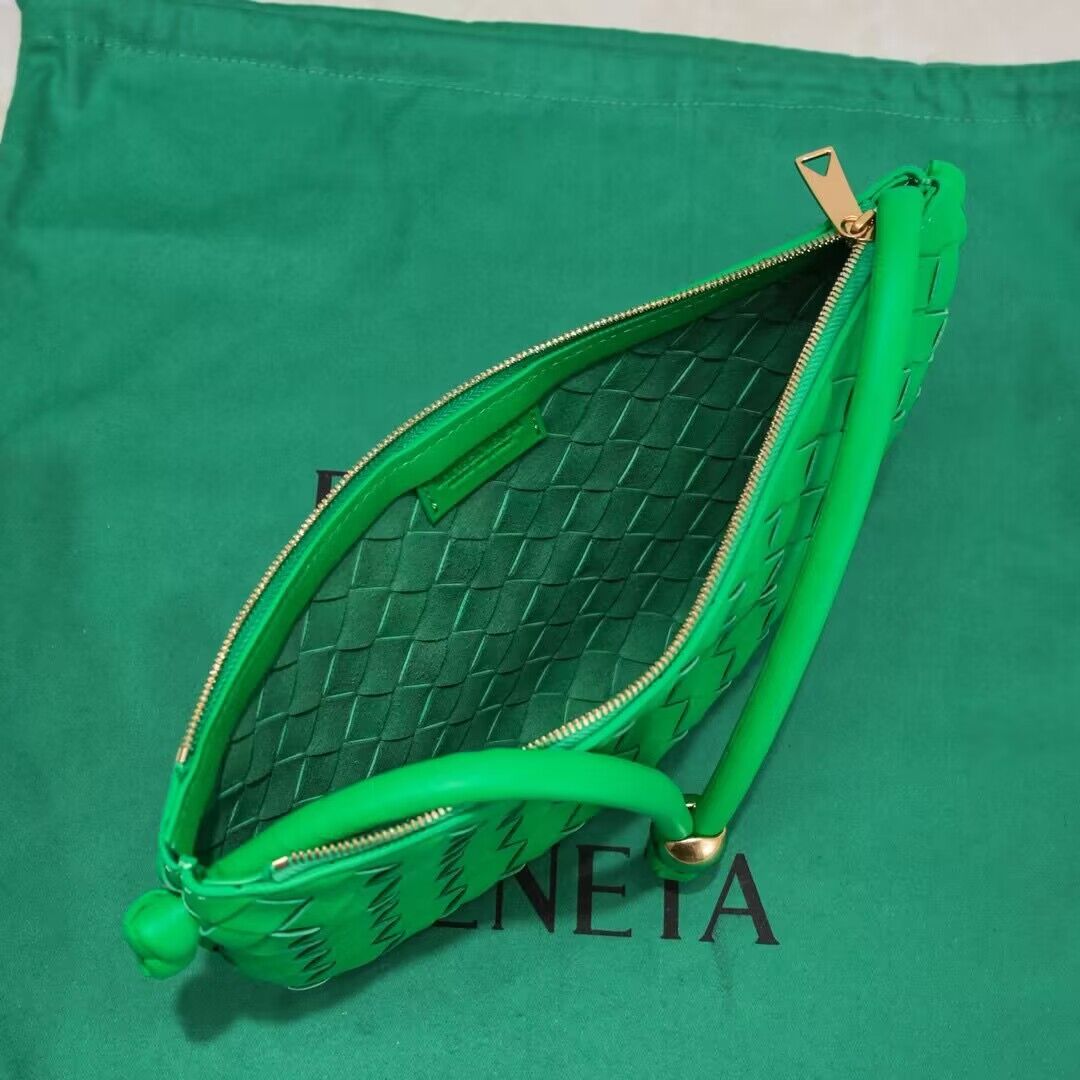 Bottega Veneta Small Turn Pouch Bag 6699 Green Bottega Veneta Small Turn Pouch Bag 6699 Green