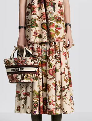 Dior HAT BASKET BAG Natural Multicolor Albero della Vita Embroider M1328CES Dior HAT BASKET BAG Natural Multicolor Albero della Vita Embroider M1328CES