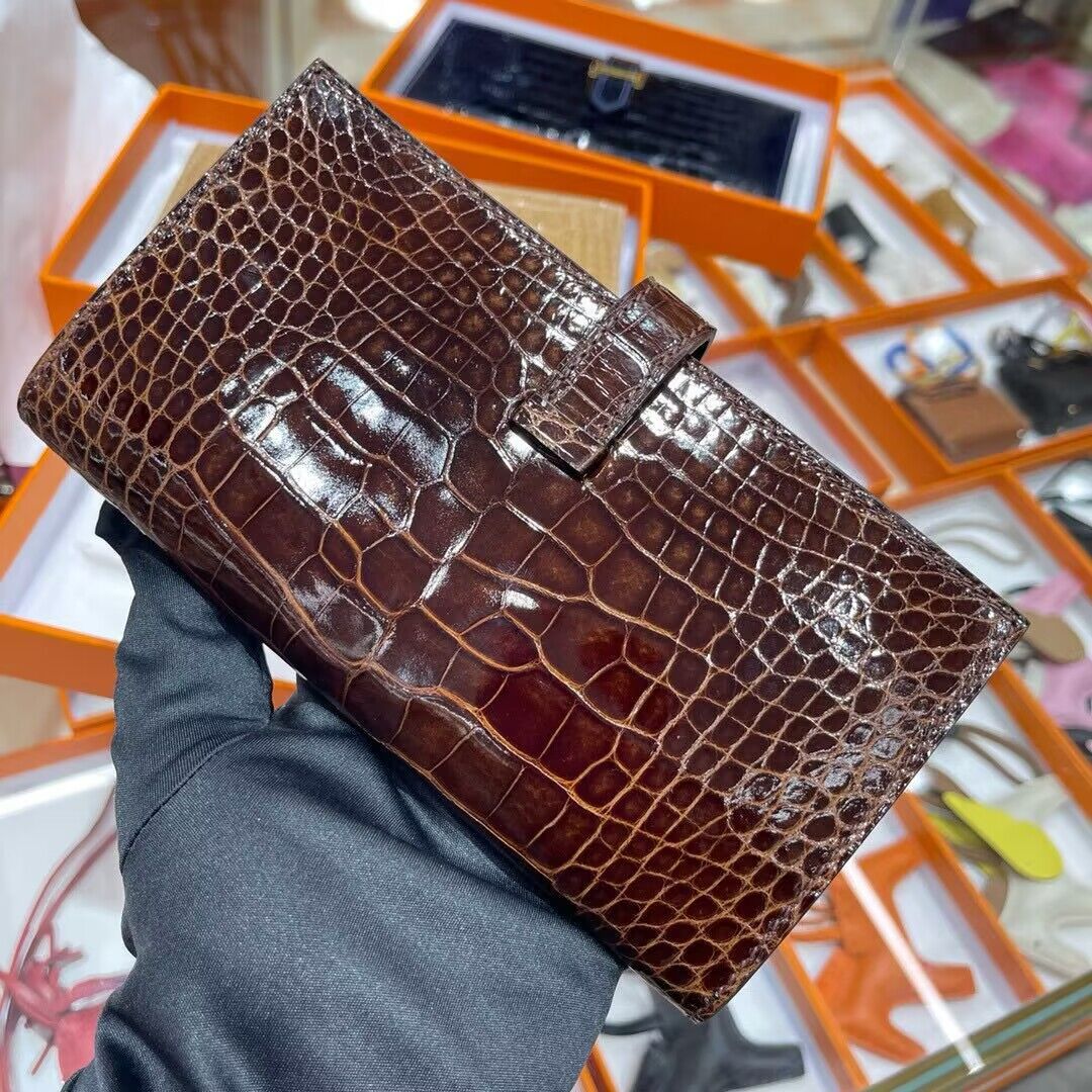 Hermes 100% genuine crocodile leather kelly Wallet 33569 Dark Brown Hermes 100% genuine crocodile leather kelly Wallet 33569 Dark Brown